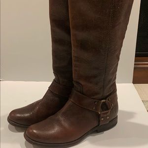 Frye Phillip Harness Tall Riding Boots 76851 Size 7.5 B Extended Calf 14.5"